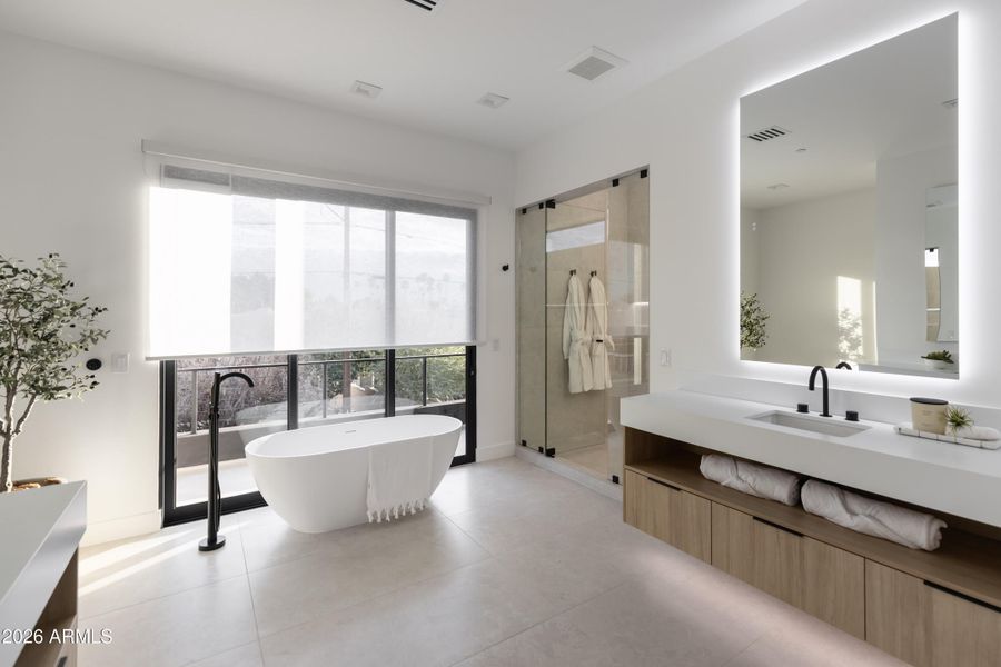 Upstairs En Suite 1 Upstairs En Suite 1