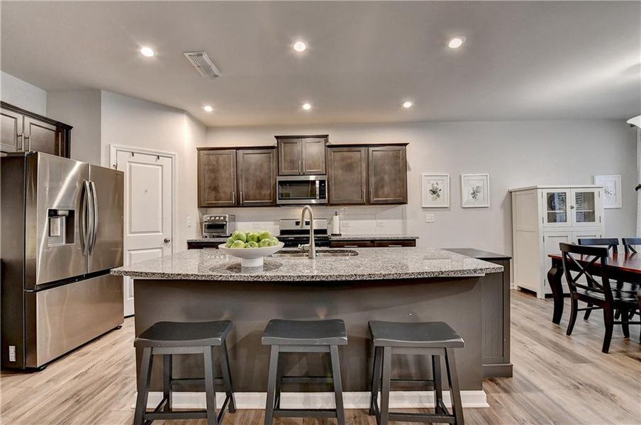 Furnished interior view inside a new home in Haverhill Farms, Bethlehem (Image 18).
