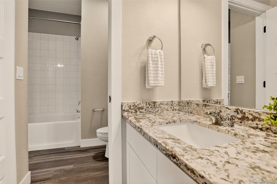 Private sink area for Bedroom 2 Private sink area for Bedroom 2