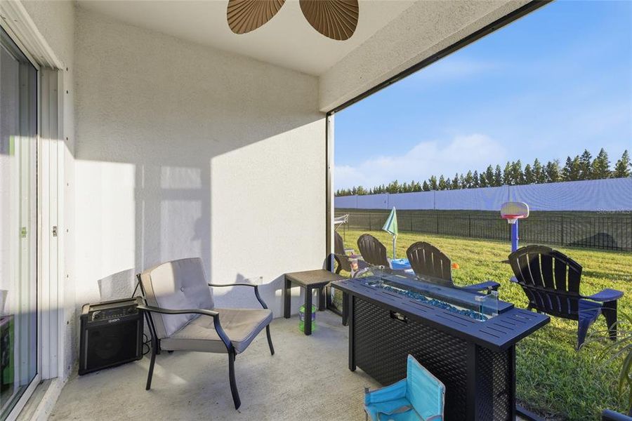 Exterior details and patio area of a home in , Bradenton (Image 33).