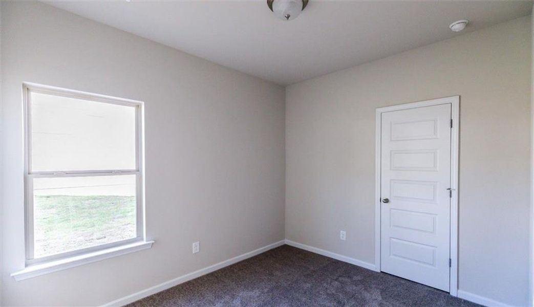 Spacious, unfurnished interior of a new home in Summerfield Place, Carrollton (Image 24).