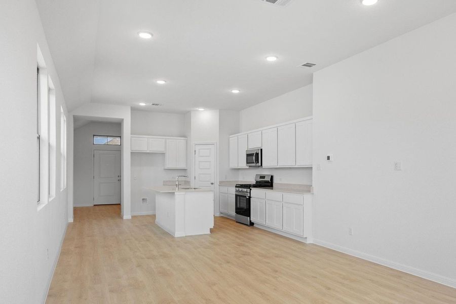 Furnished interior view inside a new home in Trinity Ranch, Elgin (Image 9).