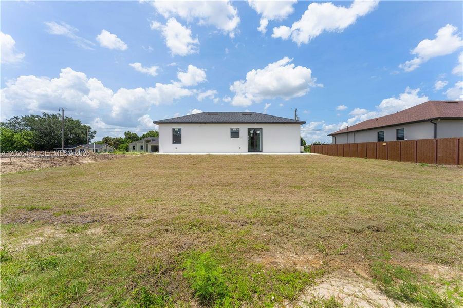 Exterior details and patio area of a home in , Lehigh Acres (Image 3).