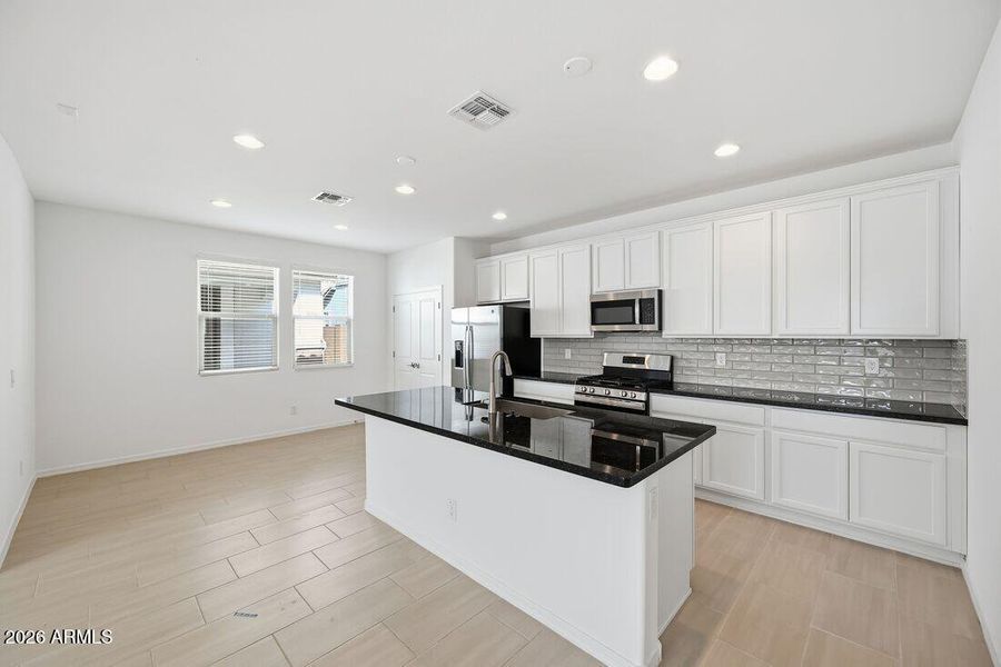 24000 N 146TH Lane - Ready Now 24000 N 146TH Lane - Ready Now