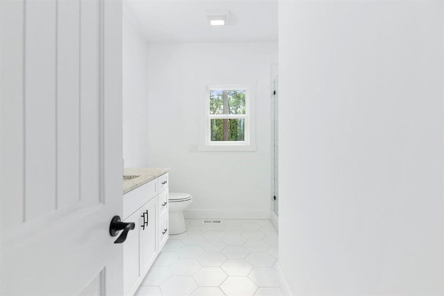 Image 38 of a home in .