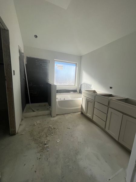 In-progress construction of a new home in Trail Creek, Cleburne, TX (Image 13).