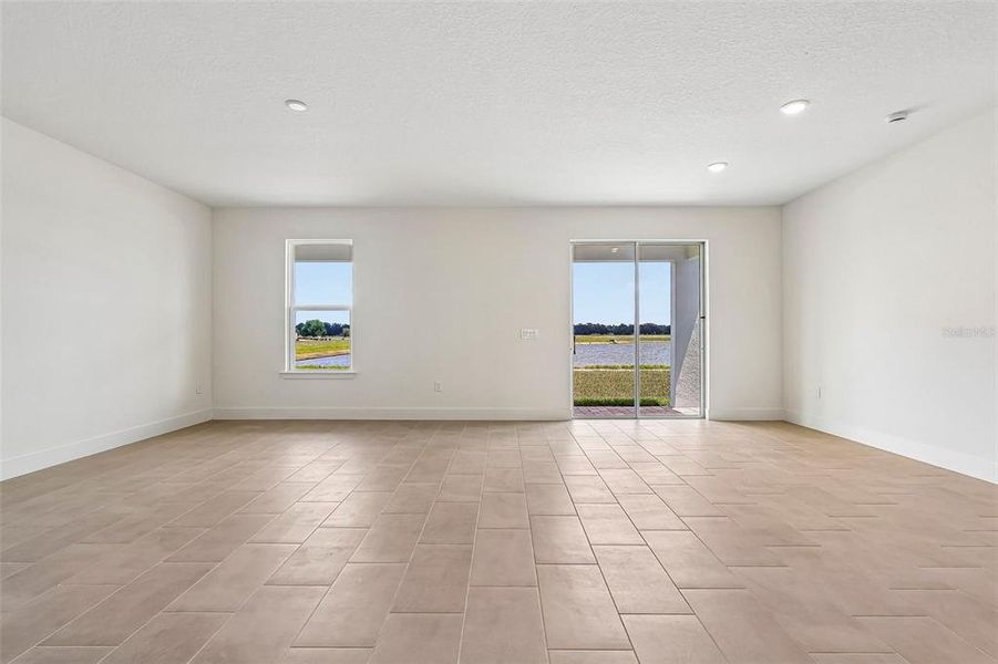 Spacious, unfurnished interior of a new home in Lakeside at Satilla, St. Cloud (Image 24).