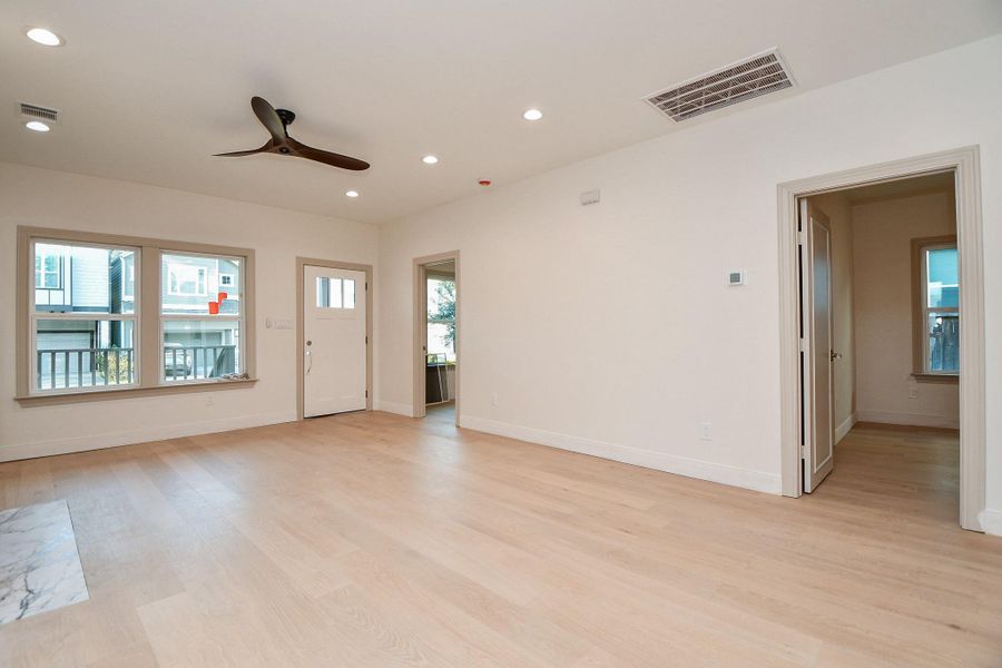 Spacious, unfurnished interior of a new home in , Houston (Image 33). Spacious, unfurnished interior of a new home in , Houston (Image 33).