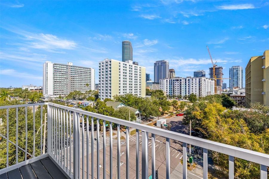 Condo located in St. Petersburg, FL showcasing its design and architecture (Image 29). Condo located in St. Petersburg, FL showcasing its design and architecture (Image 29).