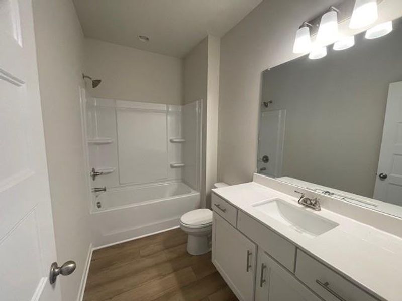 Furnished interior view inside a new home in Ponderosa Farms Estates, Gainesville (Image 8).