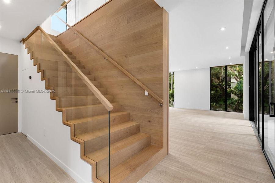 Image 19 of a home in .