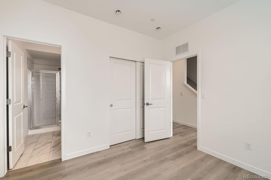 Spacious, unfurnished interior of a new home in , Broomfield (Image 24).