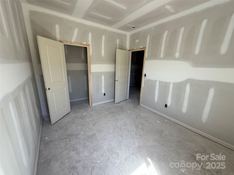 Secondary bedroom #2