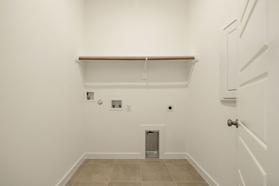 Representative unfurnished interior of a home built from the Hadley by Graham Hart Home Builder in Bear Ridge, Burleson (Image 11). Representative unfurnished interior of a home built from the Hadley by Graham Hart Home Builder in Bear Ridge, Burleson (Image 11).