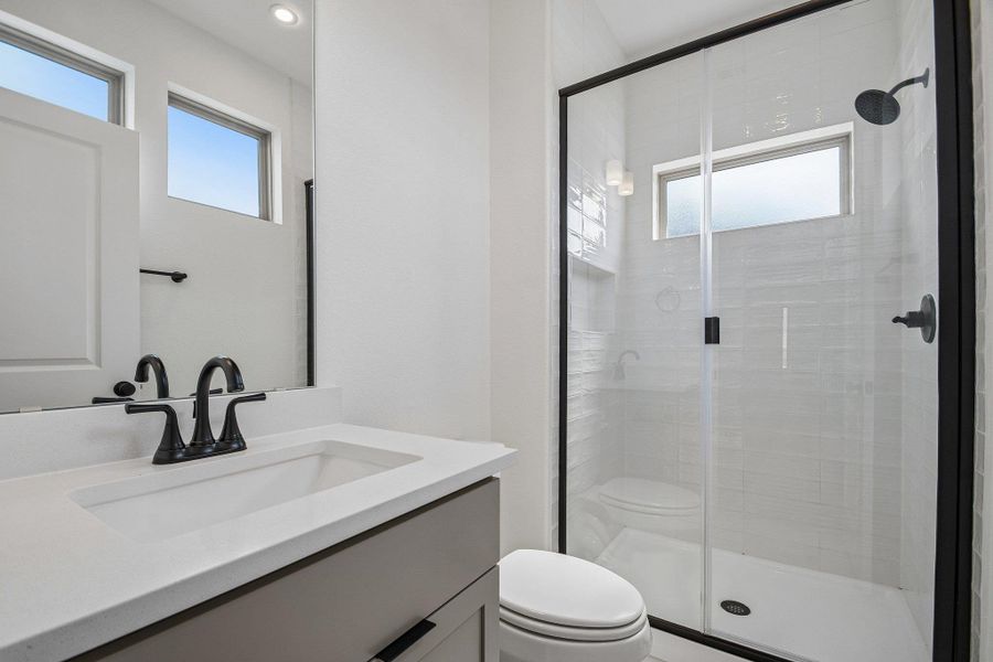 Furnished interior view inside a new home in Sauls Ranch, Round Rock (Image 13).