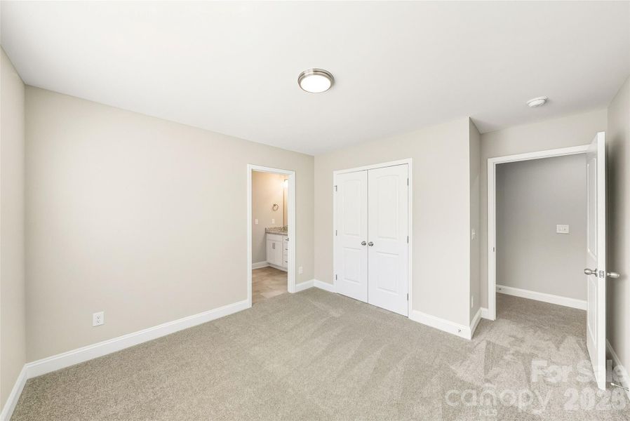 Spacious, unfurnished interior of a new home in , Stanfield (Image 41).