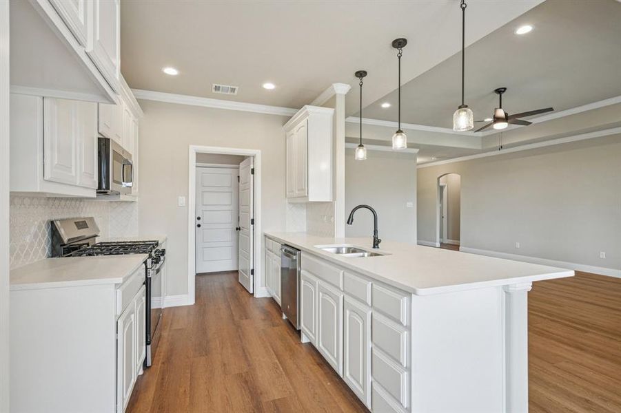 Furnished interior view inside a new home in , Alvarado (Image 13).