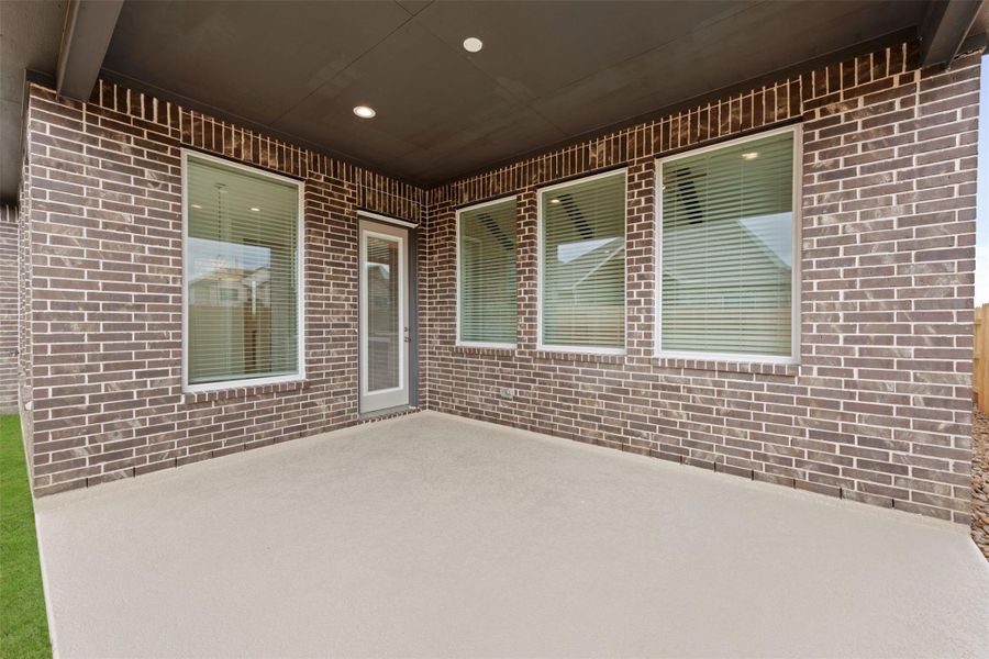 Photos are REPRESENTATIVE of the home /floor plan and are NOT of the actual home. Selections, features, and room options may vary. For more info, contact Chesmar Homes.