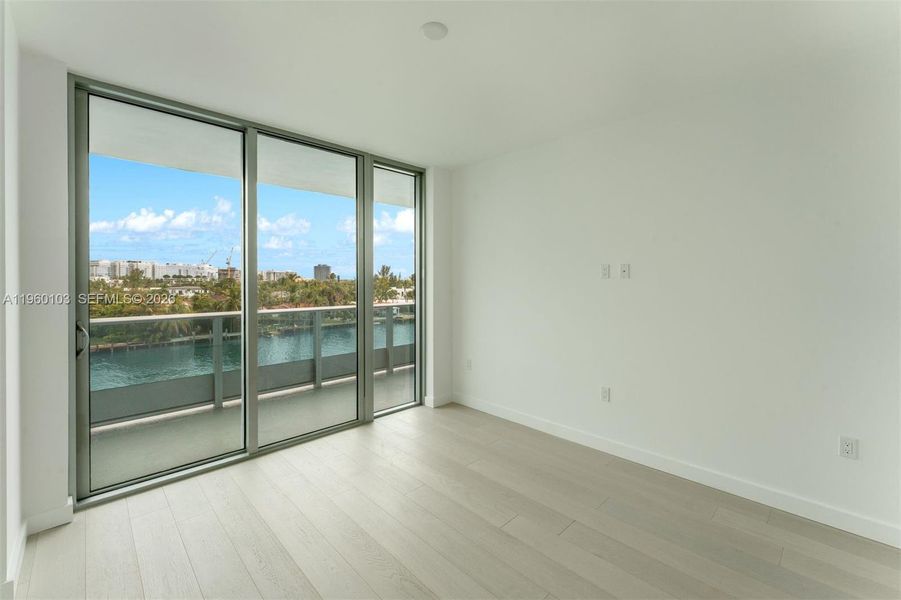 Spacious, unfurnished interior of a new home in , Bay Harbor Islands (Image 22). Spacious, unfurnished interior of a new home in , Bay Harbor Islands (Image 22).