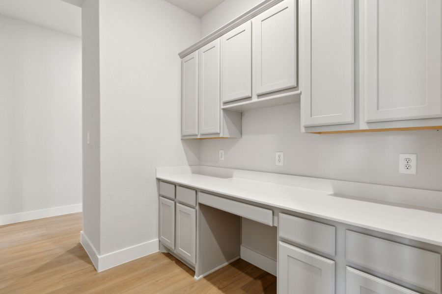 Furnished interior view inside a new home in Painted Tree Lakeside, McKinney (Image 16).