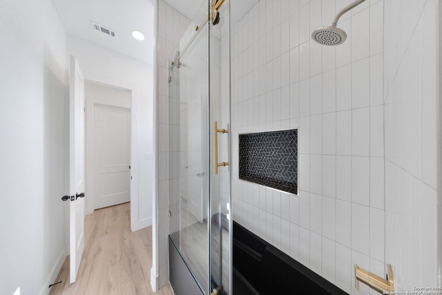 Image 25 of a home in . Image 25 of a home in .