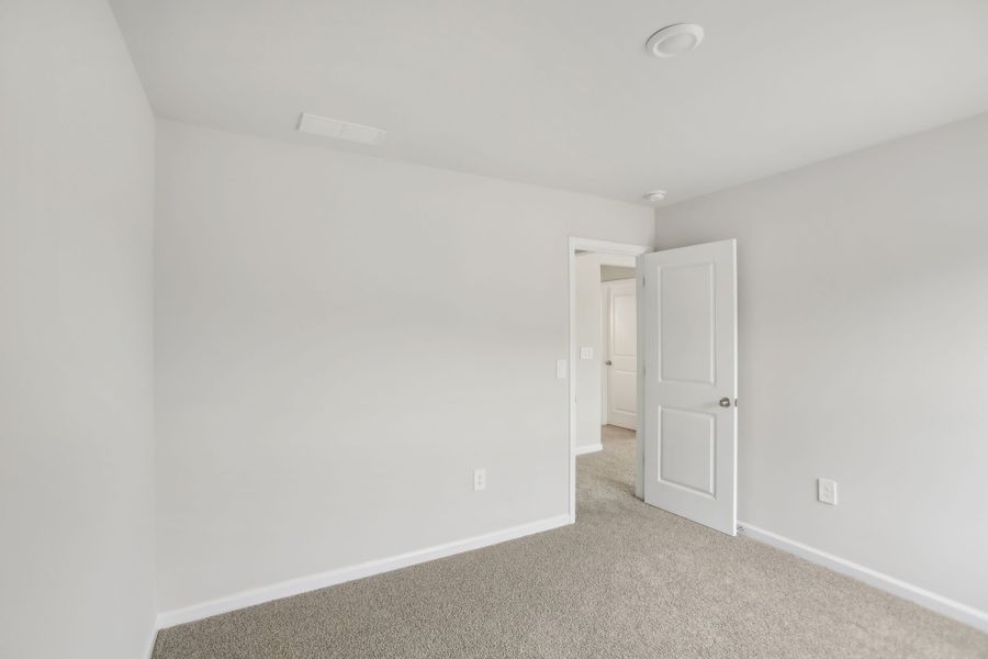 Spacious, unfurnished interior of a new home in Manning Mill, Adairsville (Image 17). Spacious, unfurnished interior of a new home in Manning Mill, Adairsville (Image 17).