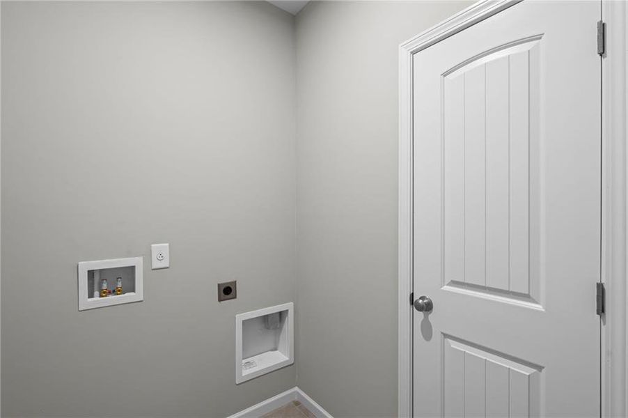 Spacious, unfurnished interior of a new home in Villas at Gold Creek, Dawsonville (Image 20). Spacious, unfurnished interior of a new home in Villas at Gold Creek, Dawsonville (Image 20).