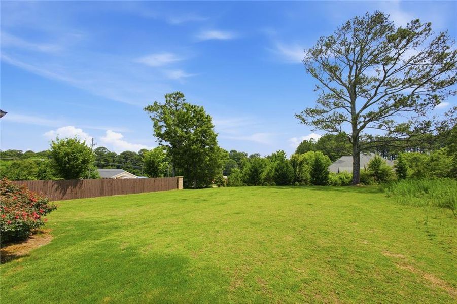 Natural landscape and outdoor views near Westgate Estates in Loganville (Image 45).