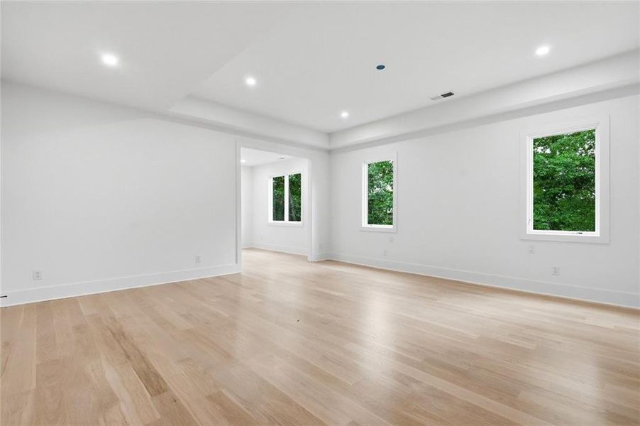 Spacious, unfurnished interior of a new home in , Alpharetta (Image 20). Spacious, unfurnished interior of a new home in , Alpharetta (Image 20).