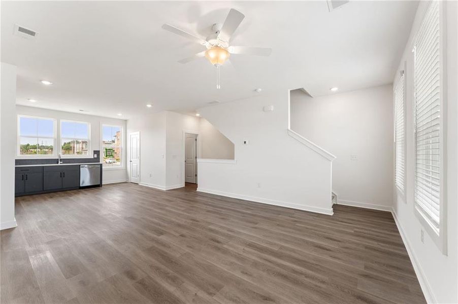 Spacious, unfurnished interior of a new home in Array, Atlanta (Image 17). Spacious, unfurnished interior of a new home in Array, Atlanta (Image 17).