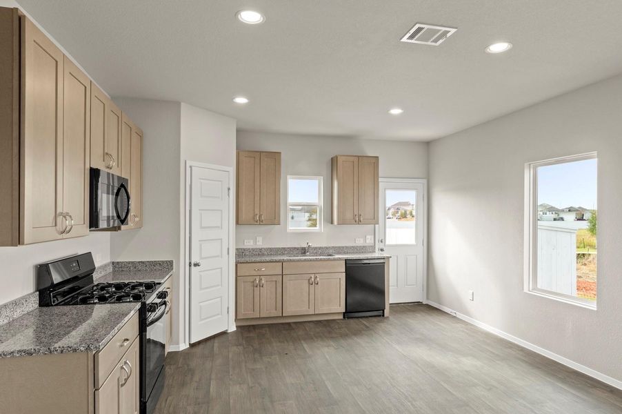 Furnished interior view inside a new home in Harvest Ridge, Elgin (Image 6). Furnished interior view inside a new home in Harvest Ridge, Elgin (Image 6).