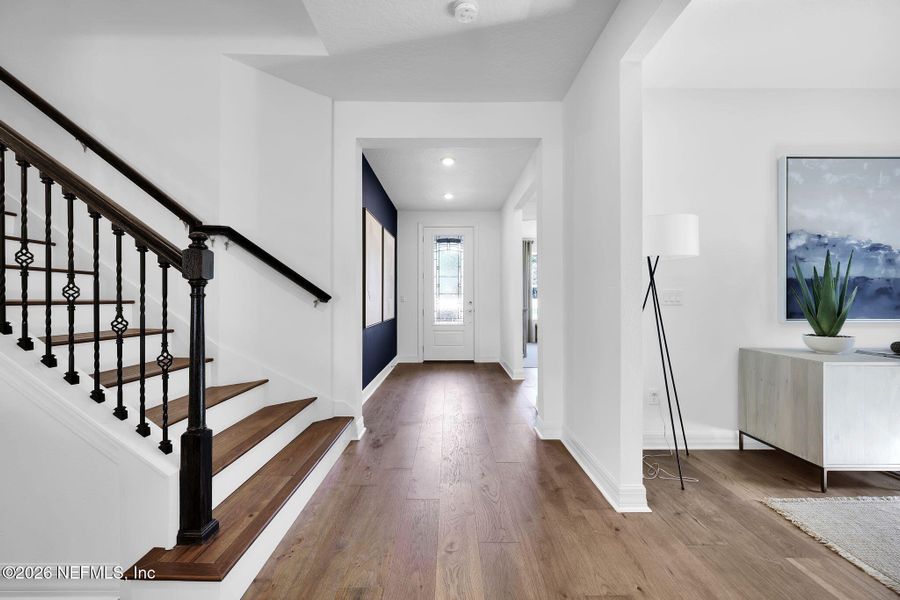 Spacious, unfurnished interior of a new home in , Jacksonville (Image 23).