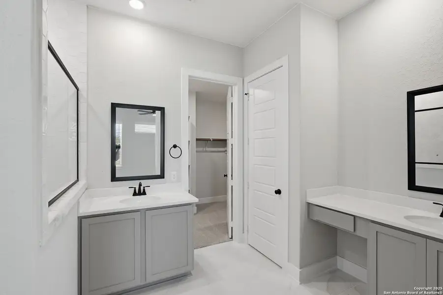 Furnished interior view inside a new home in Esperanza – New Phase Now Selling, Boerne (Image 8). Furnished interior view inside a new home in Esperanza – New Phase Now Selling, Boerne (Image 8).