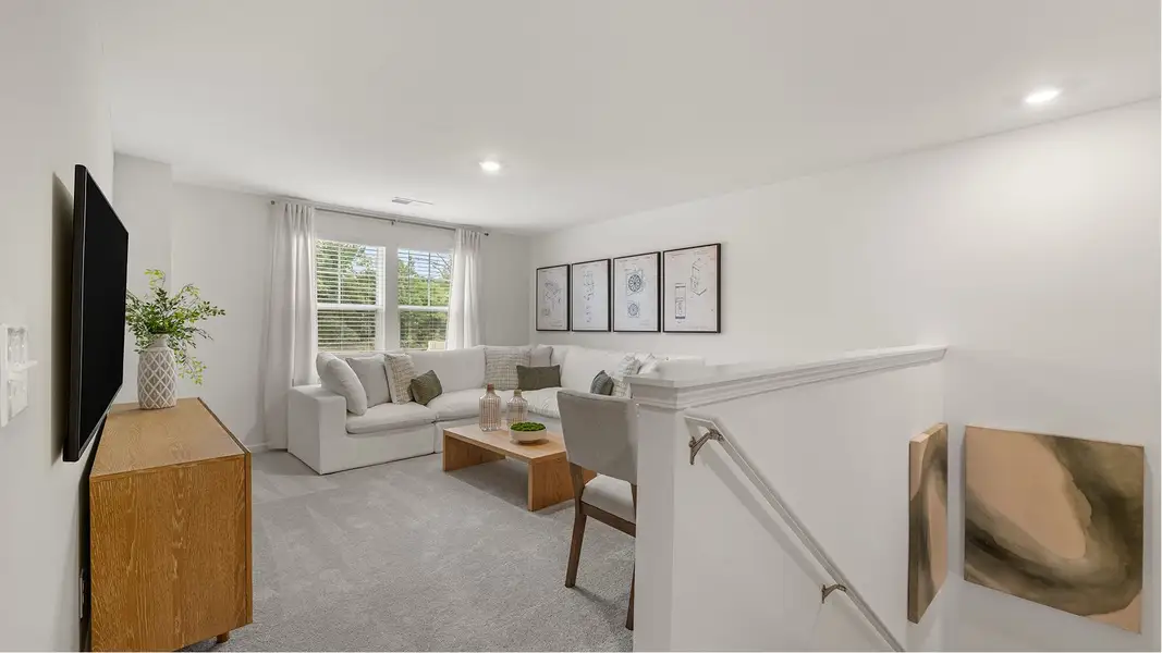 7653 Portland Loft 2of2 F2 Base2 081225