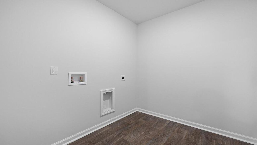 Spacious, unfurnished interior of a new home in Lakeview at Kitfield, Moncks Corner (Image 41).