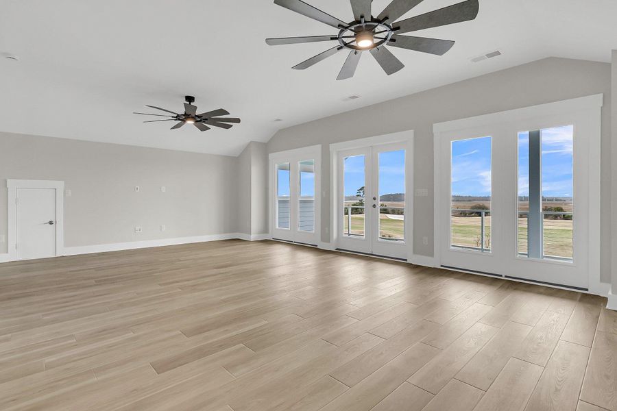 Spacious, unfurnished interior of a new home in , Mount Pleasant (Image 34).