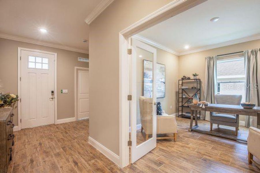 Furnished interior view inside a new home in Sugarmill Woods, Homosassa (Image 9).