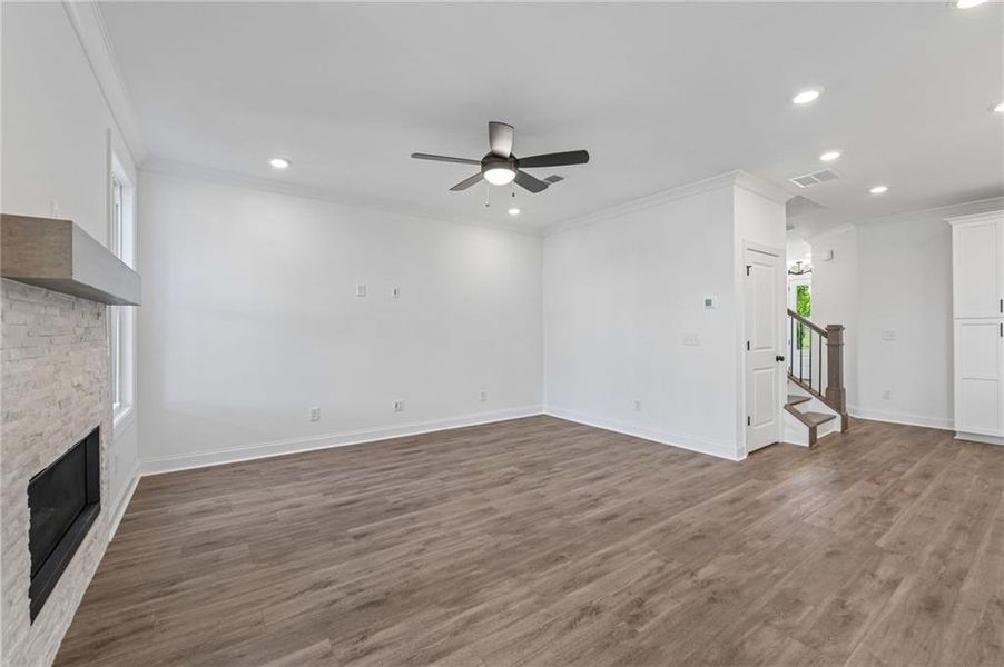 Spacious, unfurnished interior of a new home in Millcroft Townhomes, Buford (Image 15). Spacious, unfurnished interior of a new home in Millcroft Townhomes, Buford (Image 15).