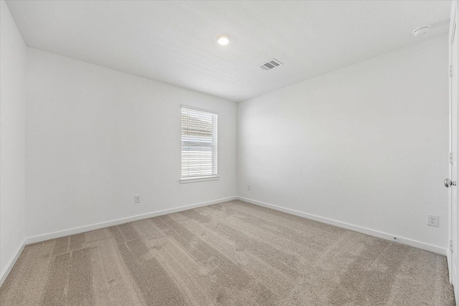 Spacious, unfurnished interior of a new home in Bridge Creek 45s and 50s, Cypress (Image 40).