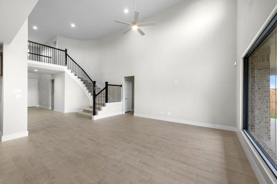 Spacious, unfurnished interior of a new home in Morton Creek Ranch, Katy (Image 21). Spacious, unfurnished interior of a new home in Morton Creek Ranch, Katy (Image 21).