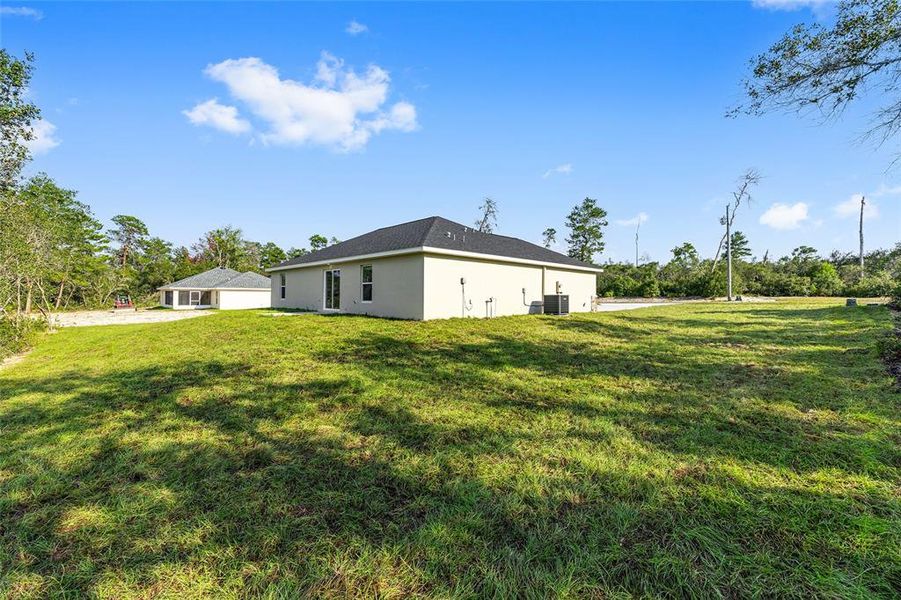 Exterior details and patio area of a home in , Ocala (Image 39).