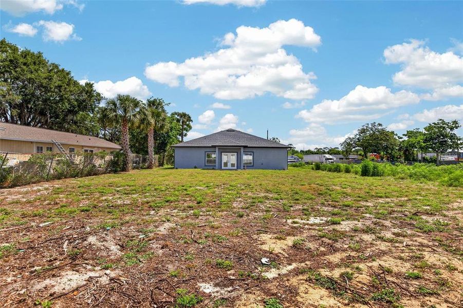 Exterior details and patio area of a home in , Ormond Beach (Image 32).