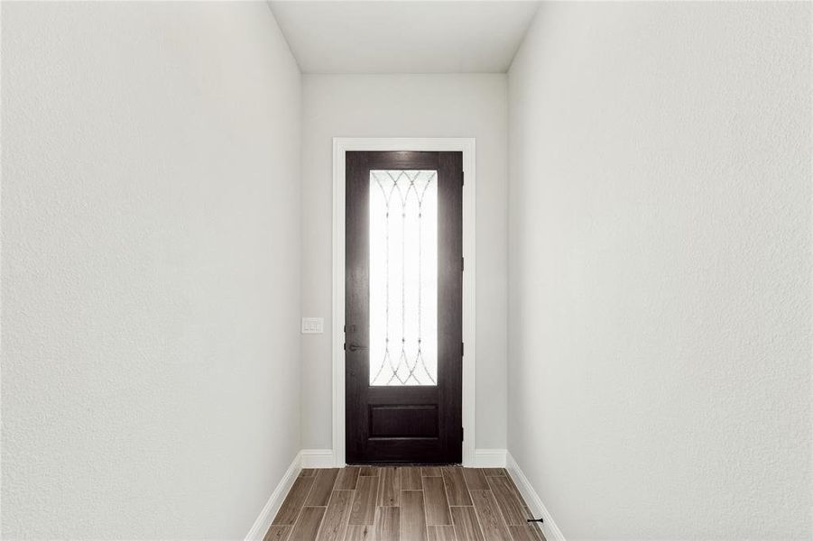 Spacious, unfurnished interior of a new home in Glenbrook, Red Oak (Image 31).