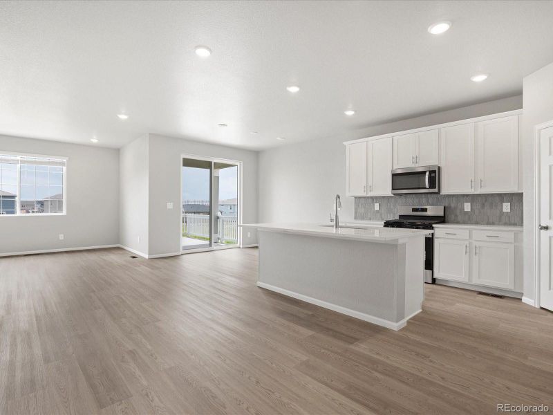 Image 40 of a home in Buffalo Highlands: The Canyon Collection.