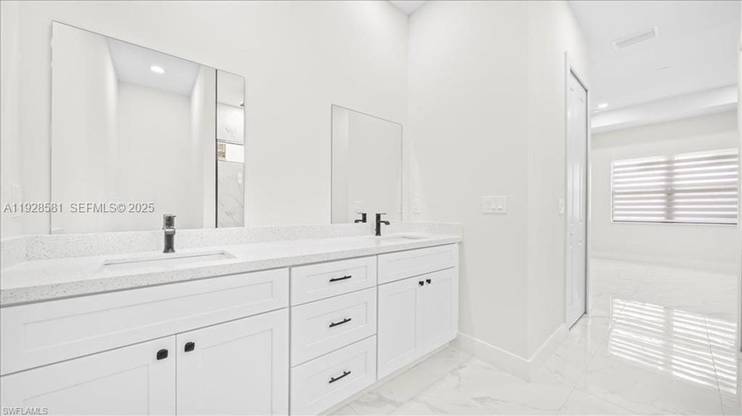 Furnished interior view inside a new home in , Lehigh Acres (Image 10).