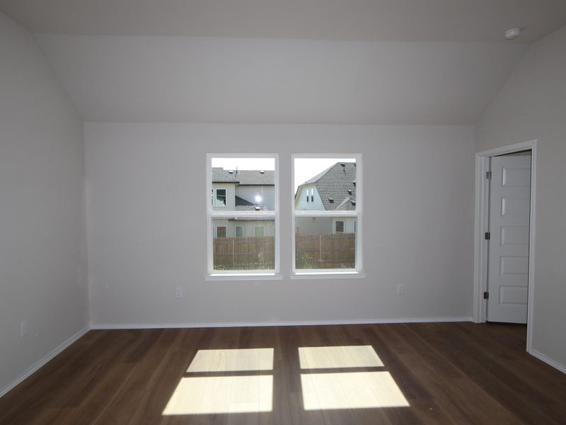 Spacious, unfurnished interior of a new home in Cascades at Onion Creek, Austin (Image 9). Spacious, unfurnished interior of a new home in Cascades at Onion Creek, Austin (Image 9).
