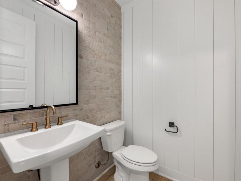 Furnished interior view inside a new home in Dunham Pointe 60′, Cypress (Image 7). Furnished interior view inside a new home in Dunham Pointe 60′, Cypress (Image 7).