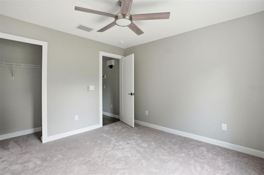 Spacious, unfurnished interior of a new home in , Masaryktown (Image 38).