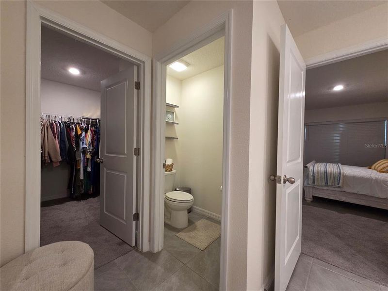 Furnished interior view inside a new home in Hernando County Spot Lots, Spring Hill (Image 6).