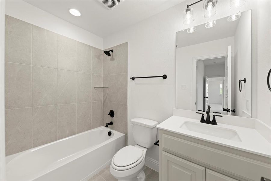 24. 1426 Colorado - 3RD Bath